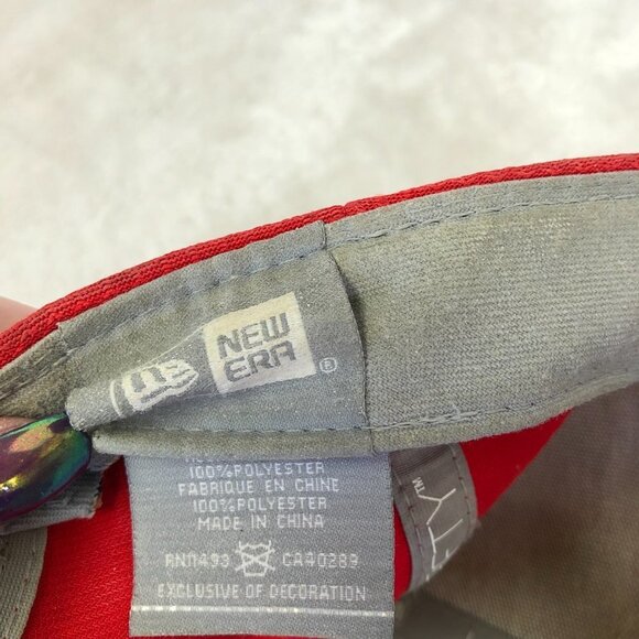 New Era NFL Tampa Bay Buccaneers Red Flat Brim Snapback Cap 59Fifty Unisex - Picture 10 of 10